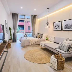  Apartment Stratus Loft Gran Canaria, Elegancia Junto Al Mar. Spain