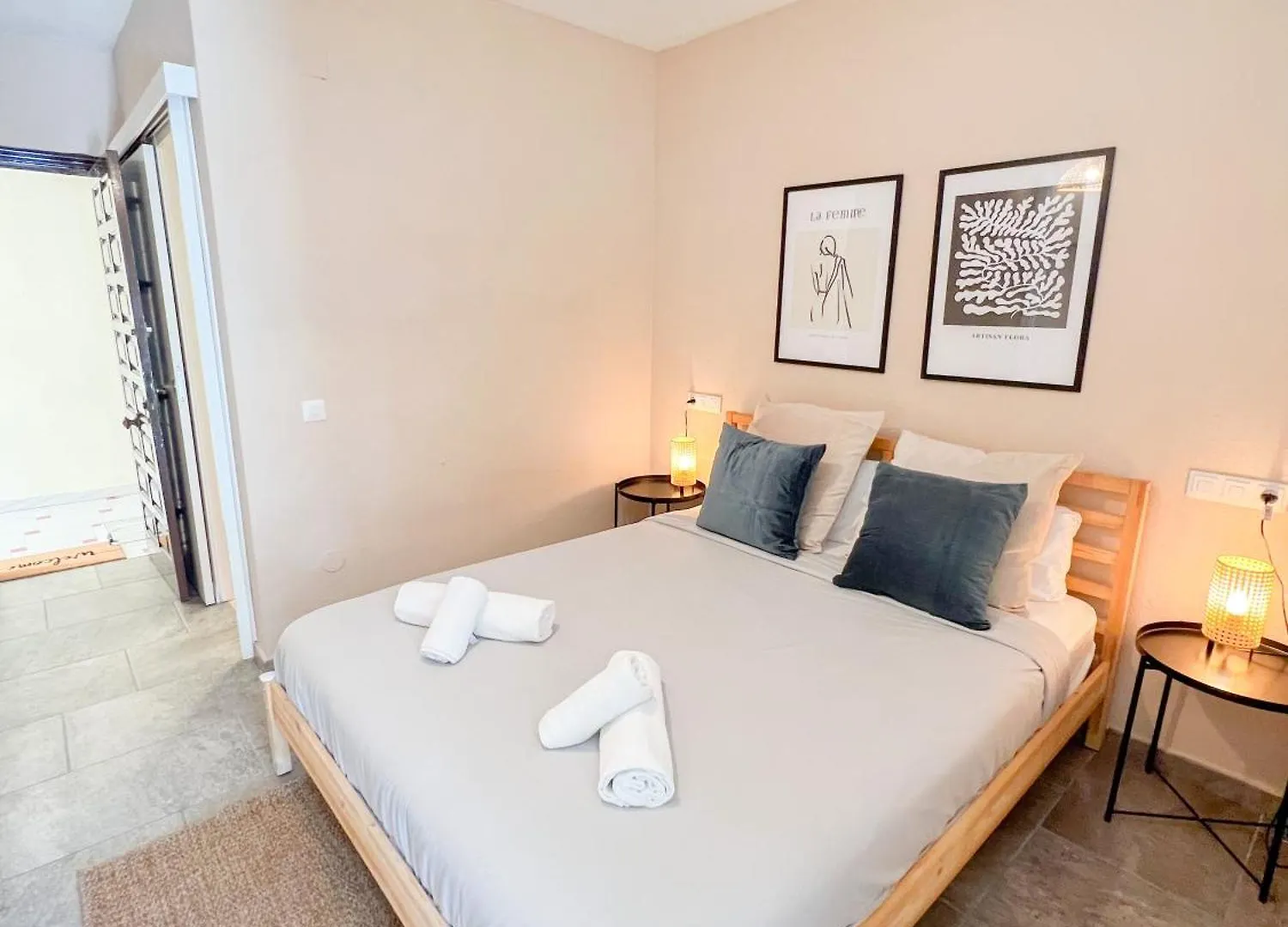 Cozy & Sunny Carihuela Park Apartment Torremolinos